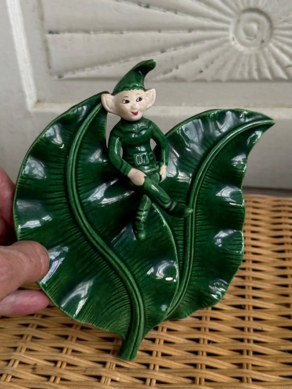 Vintage 1950s Treasure Craft Leaf Wall Pocket Vase Pixe Elf Kitschy Retro